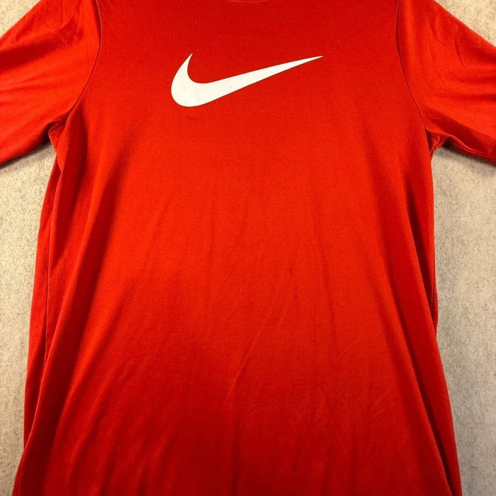 Nike short sleeve